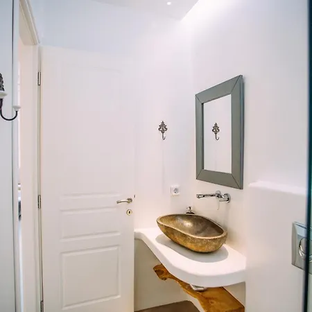 Mykonos Supreme Comfort Suites&villas