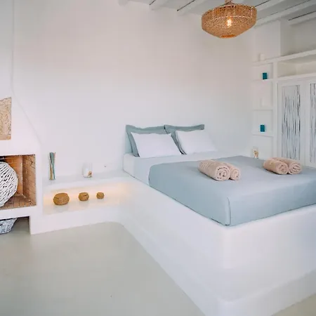 Mykonos Supreme Comfort & Apartament Kalafati