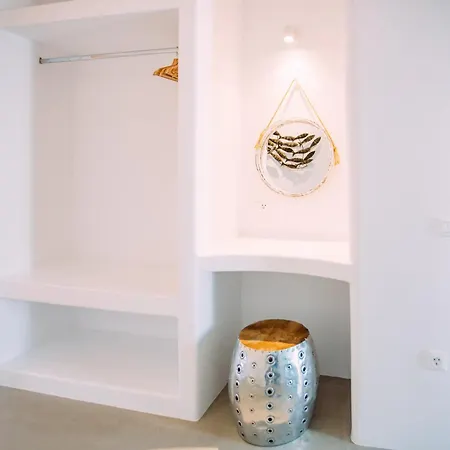 Mykonos Supreme Comfort & Apartament *