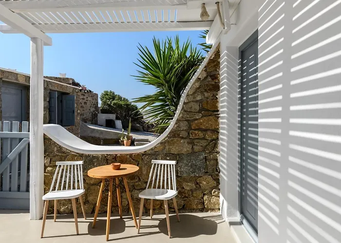 Mykonos Supreme Comfort & Daire Kalafatis