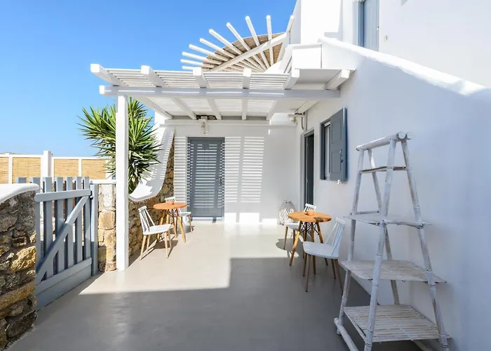 Mykonos Supreme Comfort & Daire Kalafatis