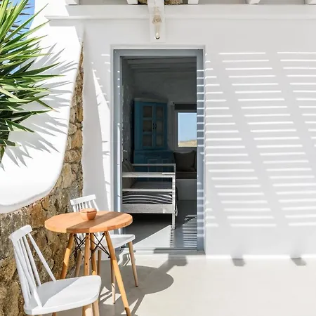Mykonos Supreme Comfort & Apartment *