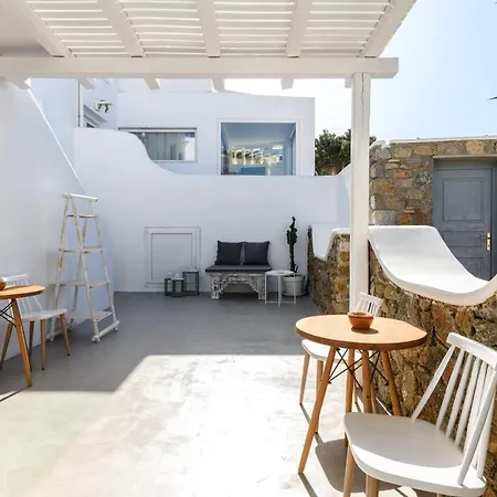 Mykonos Supreme Comfort & Apartamento *