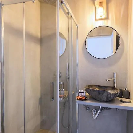 Mykonos Supreme Comfort & كالافاتيس