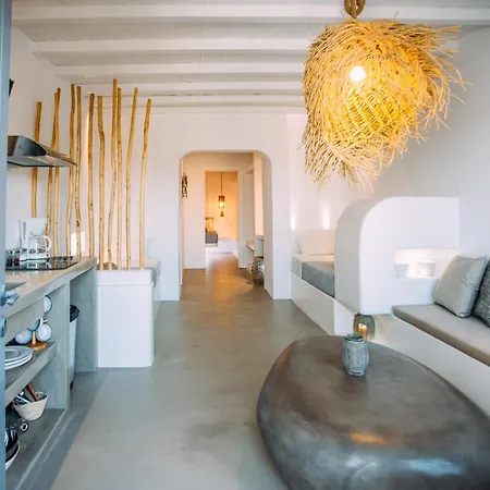 Mykonos Supreme Comfort & كالافاتيس