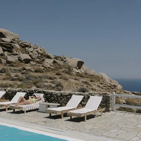 Mykonos Supreme Comfort & Apartment
