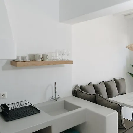Mykonos Supreme Comfort & Apartment Kalafatis