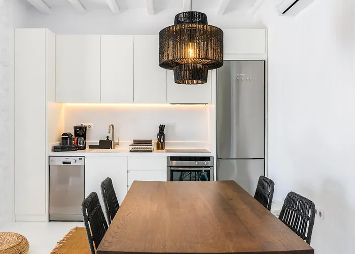 Mykonos Supreme Comfort & Apartmán *